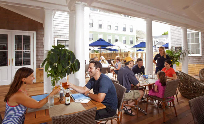 Breeze Bar and Cafe