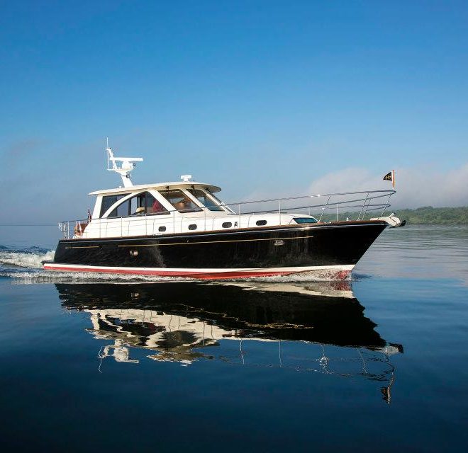 Hunt Yachts