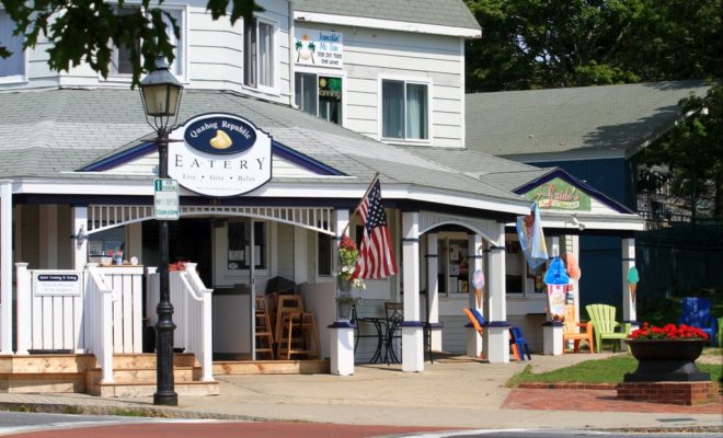 Quahog Republic Waterfront Eatery