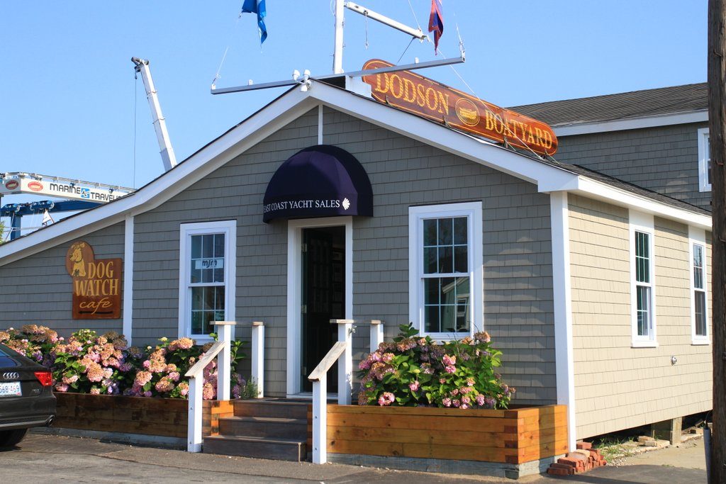 East Coast Yacht Sales - Stonington