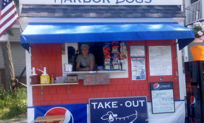 Harbor Dogs
