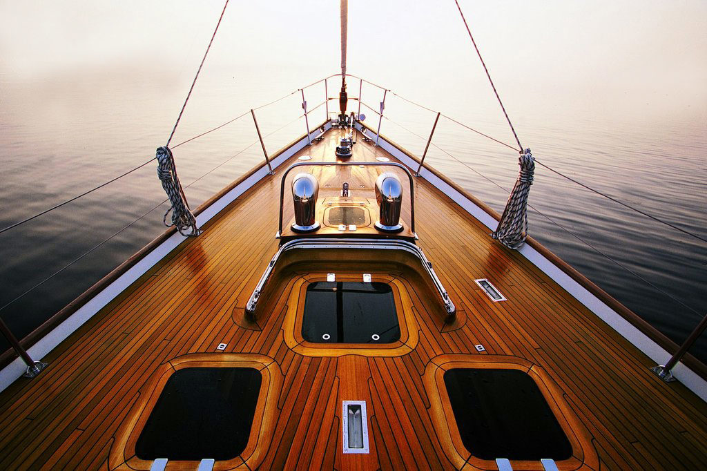 Hinckley Yachts Service Center - Portsmouth