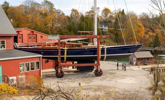 Launch of Ouzel at Rockport Marine