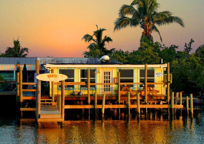 Bert's Bar and Waterfront Grill