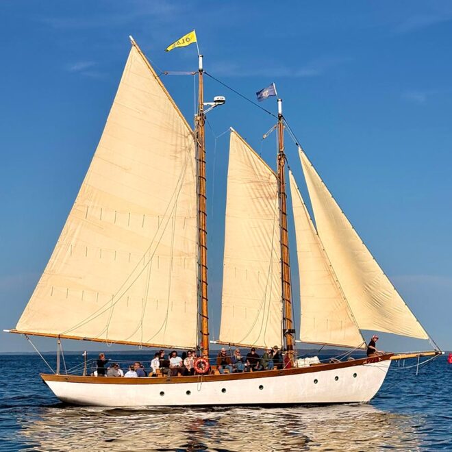 Schooner Olad sailing on Penobscot Bay. Photo Jamie Bloomquist