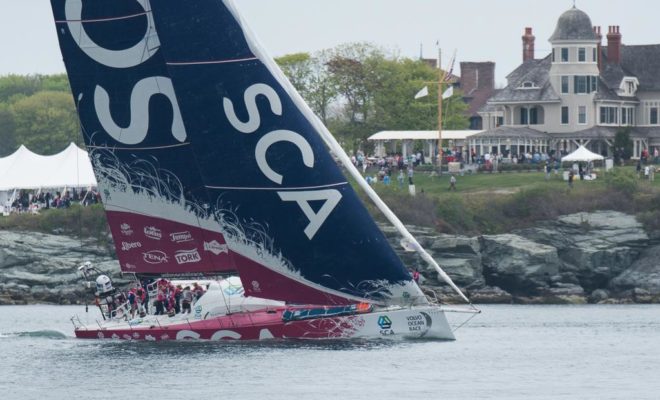 The all-women crew on Team SCA make their way past Castle Hill.