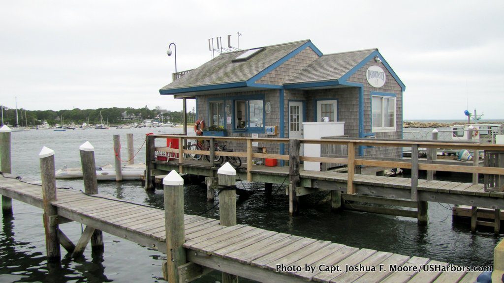 Oak Bluffs, MA Weather, Tides, and Visitor Guide | US Harbors Oak Bluffs, MA Weather, Tides, and Visitor Guide | US Harbors