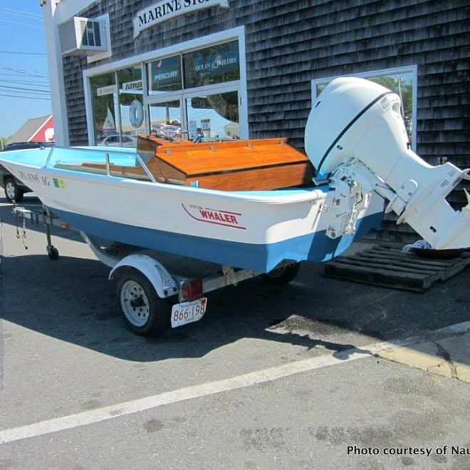At Nauset Marine, sometimes we are asked to make time go backward. This 2001 130 Sport Boston Whaler was given a new "old" look.