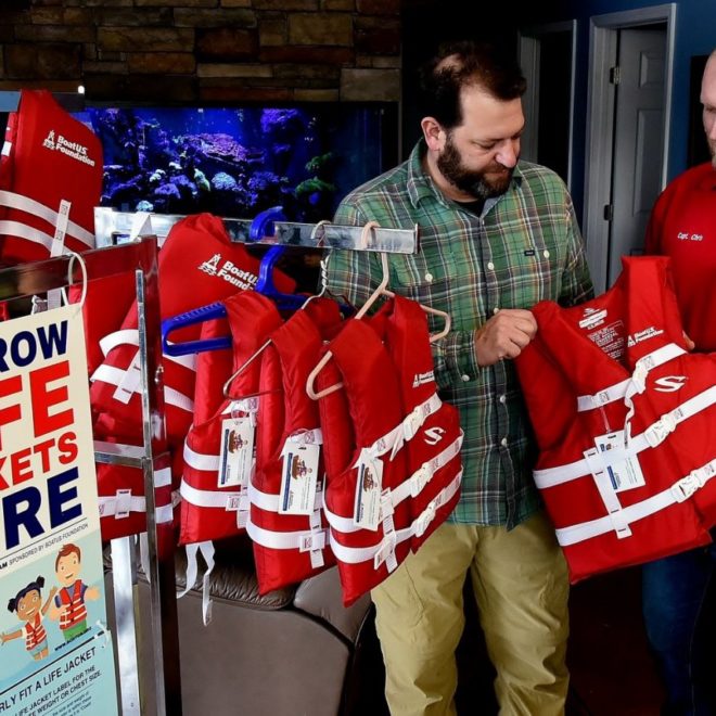 A BoatUS life jacket loaner site