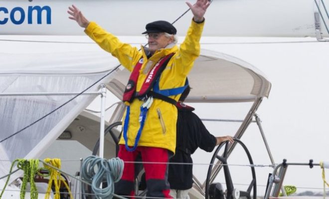 Dr. Stanley Paris waves goodbye to fans as he heads to the start of his mission (he let off his crew before he hit the start).