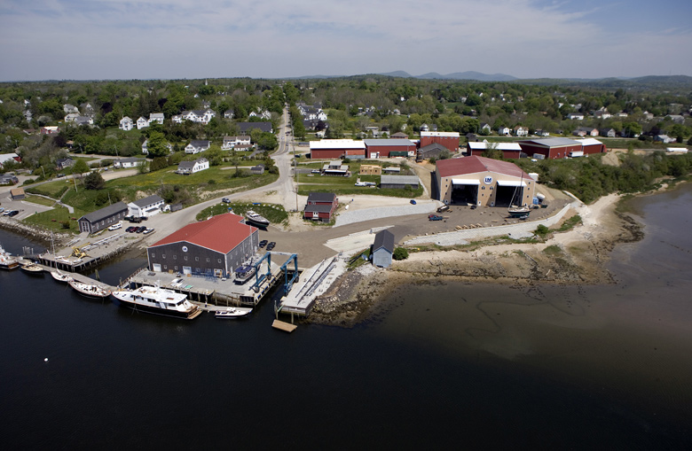 maine boatbuilder enters windpower market us harbors