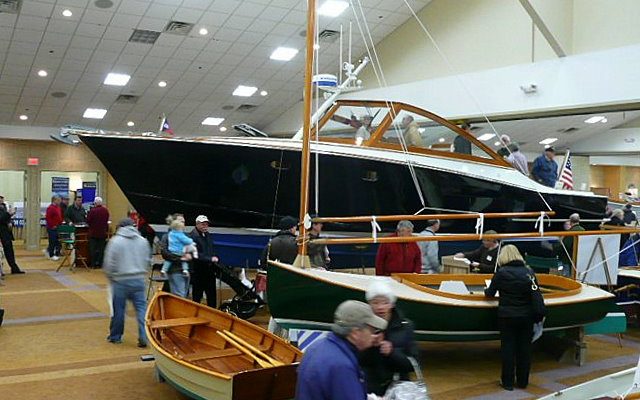 EM Crosby Boatworks 38' Express Cruiser, Hunt Associates design hull, cold-molded, Spanish cedar & leather interior.