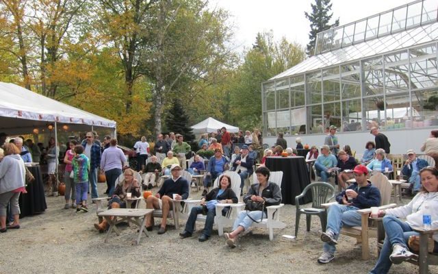 A crowd listens to music while waiting for the chowder contest to begin.