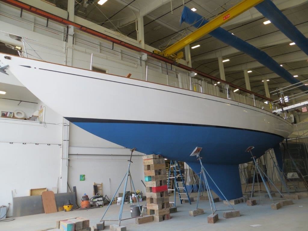 Hound - like new and ready for Caribbean racing!