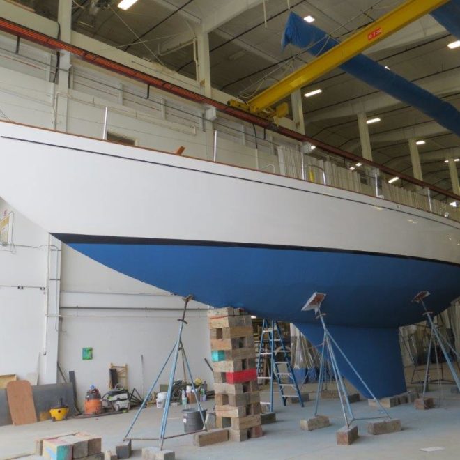 Hound - like new and ready for Caribbean racing!
