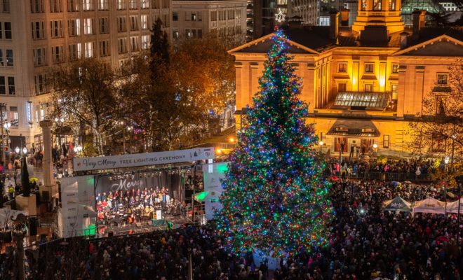 Holidays on the Mall