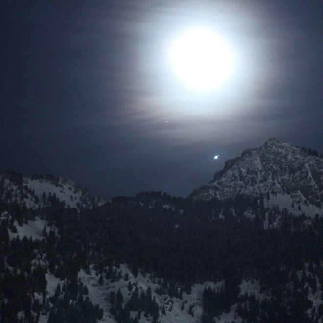 https://solarsystem.nasa.gov/news/1128/december-2019-the-next-full-moon-is-the-cold-moon/