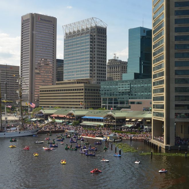 https://commons.wikimedia.org/wiki/File:Inner_Harbor_from_the_Baltimore_Aquarium.jpg