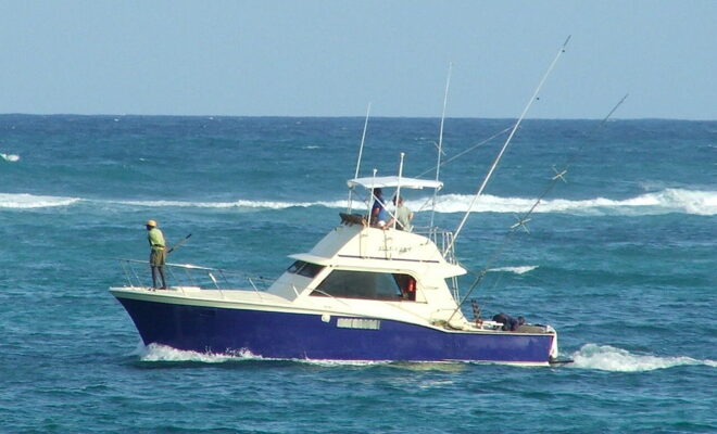 https://commons.wikimedia.org/wiki/File:Small_sport_fishing_boat.jpg