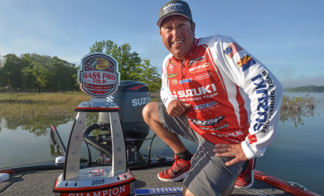 Dean Rojas, a perennial favorite on the Bassmaster Elite and Major League Fishing circuits with more than $2.7 million in career winnings uses ECSTAR Marine Engine Oil