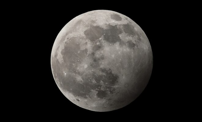https://commons.wikimedia.org/wiki/File:%27Wolf%27_Moon_(49367870552).jpg