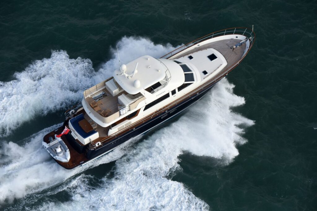 https://huntyachts.com/models/ocean/76/