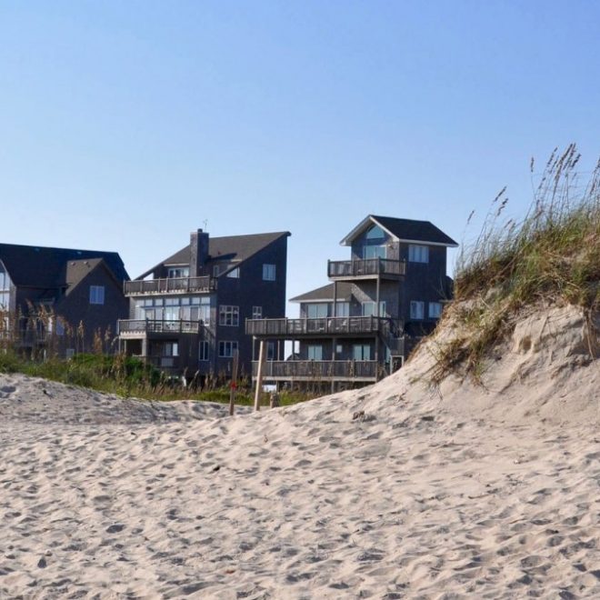 Hatteras Shoreline by Ann Tihansky, USGS