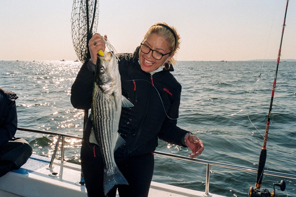 https://www.nytimes.com/2021/06/18/nyregion/deep-sea-fishing-nyc-women.html