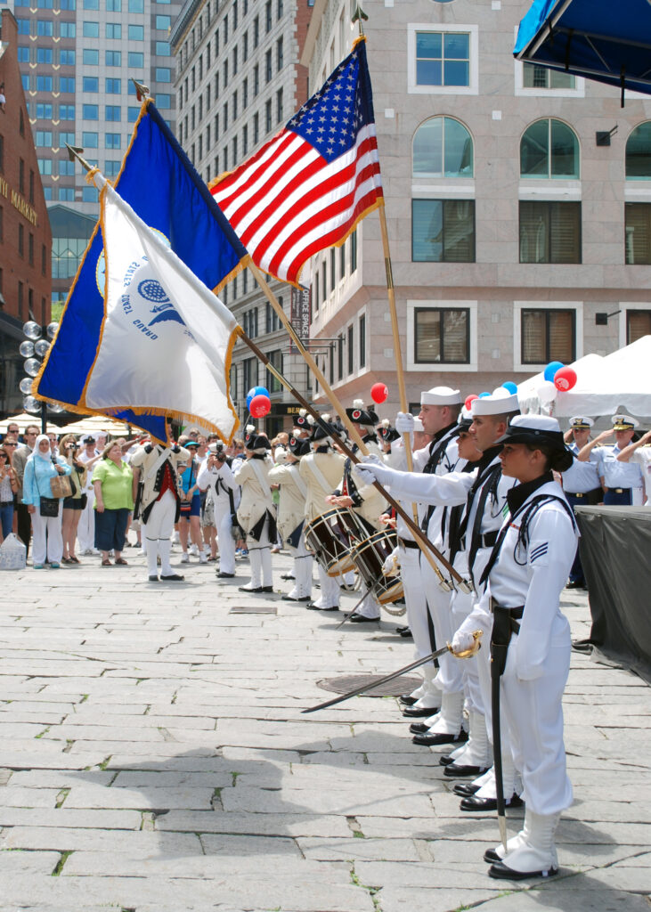 U.S. Navy photo by Mass Communication Specialist Seaman Shannon Heavin, Public domain, via Wikimedia Commons