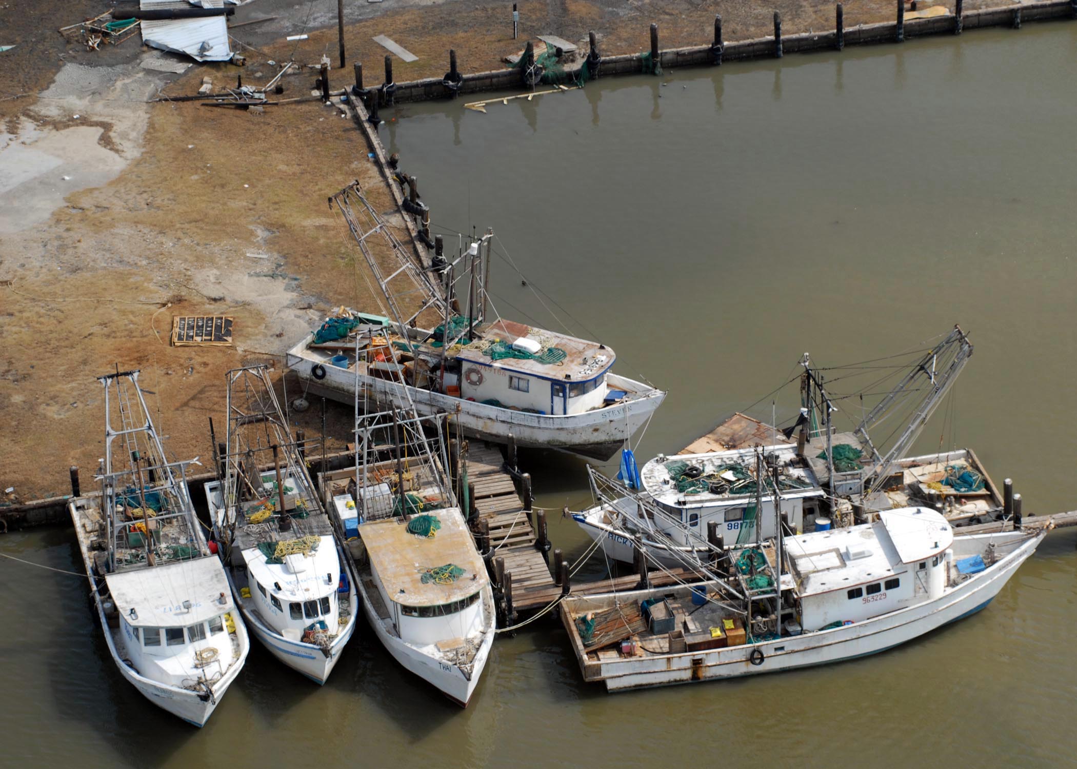 How to Protect Your Boat From Severe Weather US Harbors
