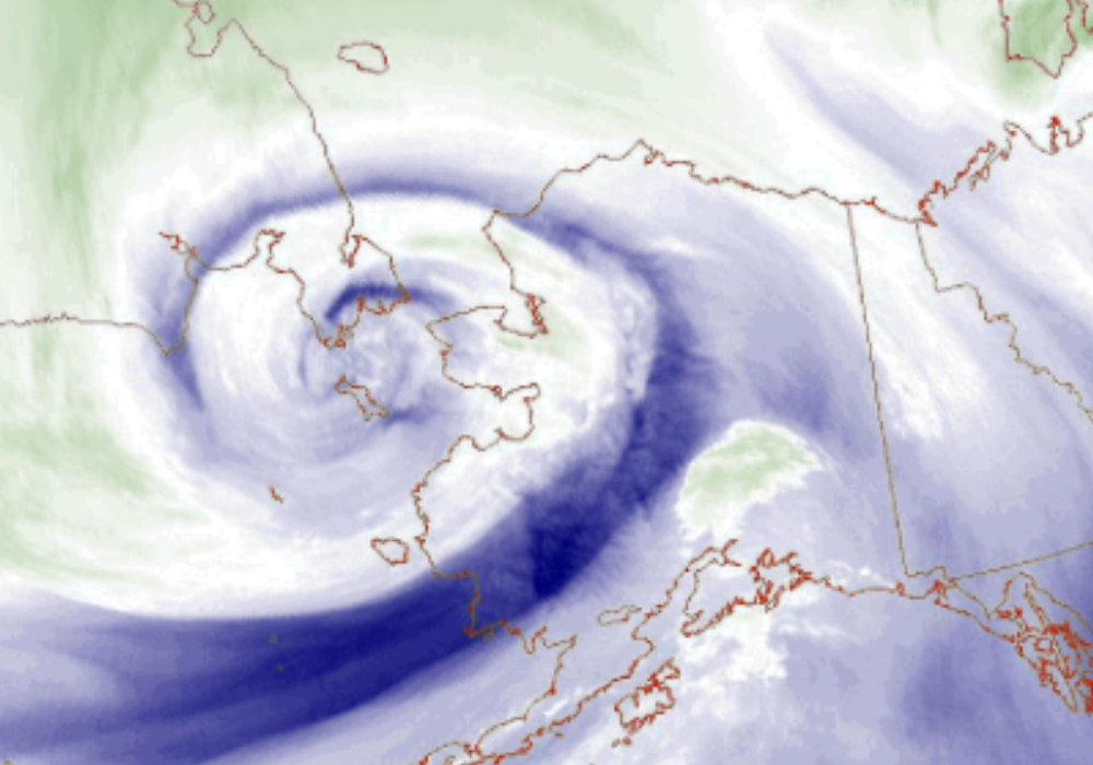 Alaska - Ex-typhoon Merbok centered near the Bering Strait on Sep. 17. Water vapour satellite imagery (NOAA)