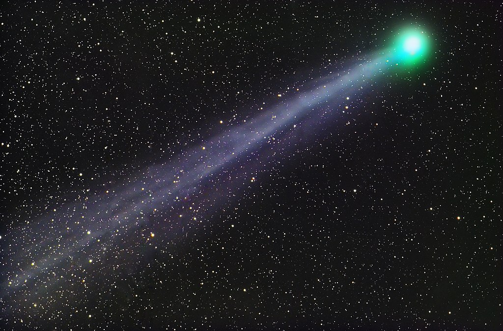 "Green" Comet. Photo by John Vermette, CC BY-SA 4.0 , via Wikimedia Commons