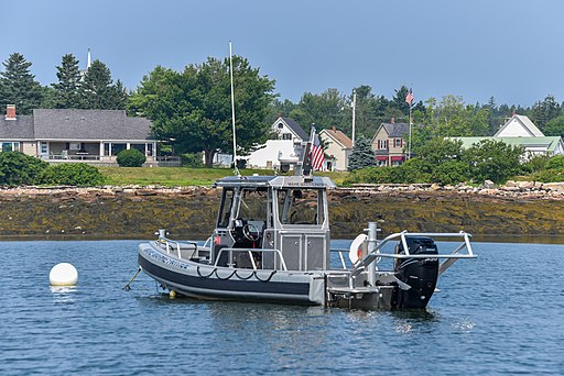 Photo: Gordon Leggett / 2021-07-27_03_Maine_Marine_Patrol_Boat_at_Winter_Harbor_ME_USA Wikimedia Commons