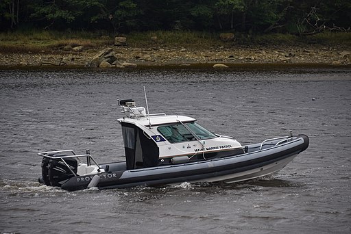 Photo: Gordon Leggett / 2021-09-02_Maine_Marine_Patrol_Boat_at_Ellsworth_ME_USA Wikimedia Commons