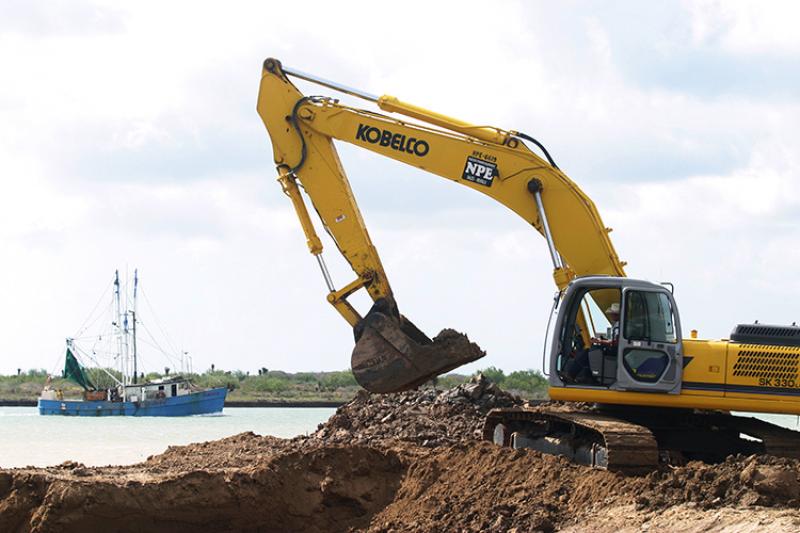 Habitat restoration work underway at Bahía Grande, Texas. Credit: NOAA Fisheries.