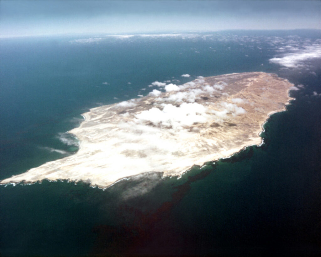 San Nicolas Island aerial view.jpg - Wikimedia Commons