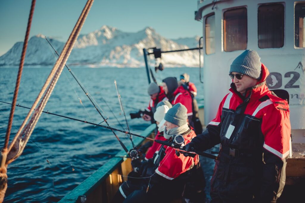 Deep-sea fishing between the stunning fjords of Lofoten