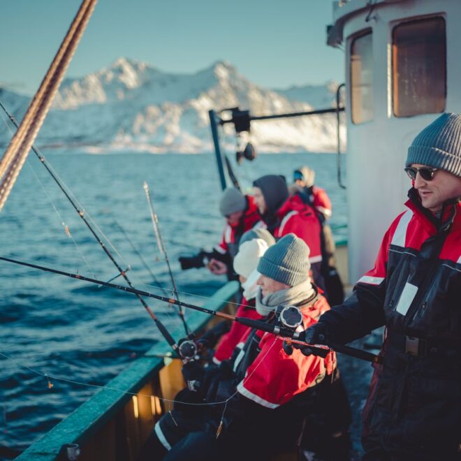 Deep-sea fishing between the stunning fjords of Lofoten