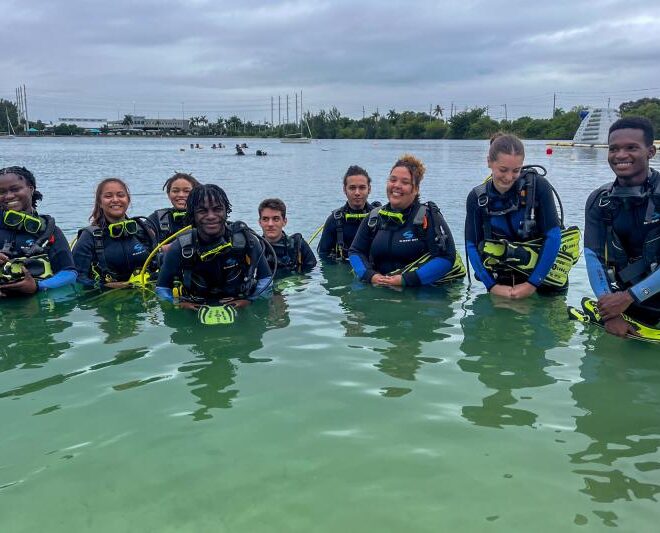 he first Your Shores cohort learning to scuba dive. Credit: Phillip and Patricia Frost Museum of Science