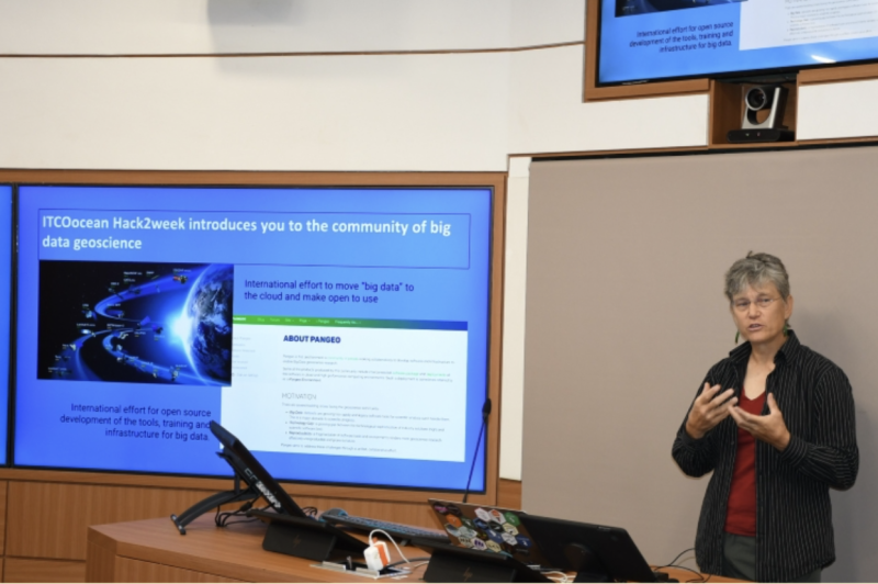 Dr. Holmes led a hack2week workshop as part of a NOAA International Fellowship in India in September 2023. Credit: International Training Centre for Operational Oceanography