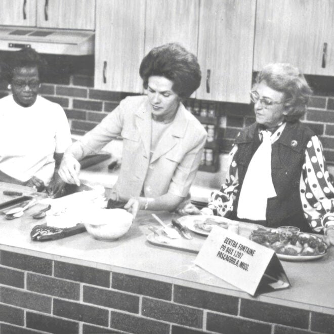 Fontaine (center) frequently demonstrated seafood recipes on television programs. (Image credit: NOAA Magazine, Volume 2 Number 3, July 1972)